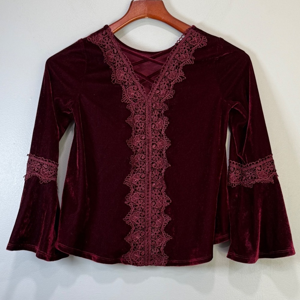 Soprano Burgundy Velvet Lace Bell Sleeve Top whimsigoth girls‎ L 14 women's S